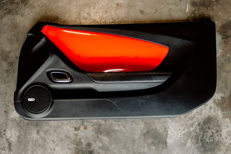 10 15 Camaro SS Interior Right Left Door Panel Pair OEM Orange Panels *USED*
