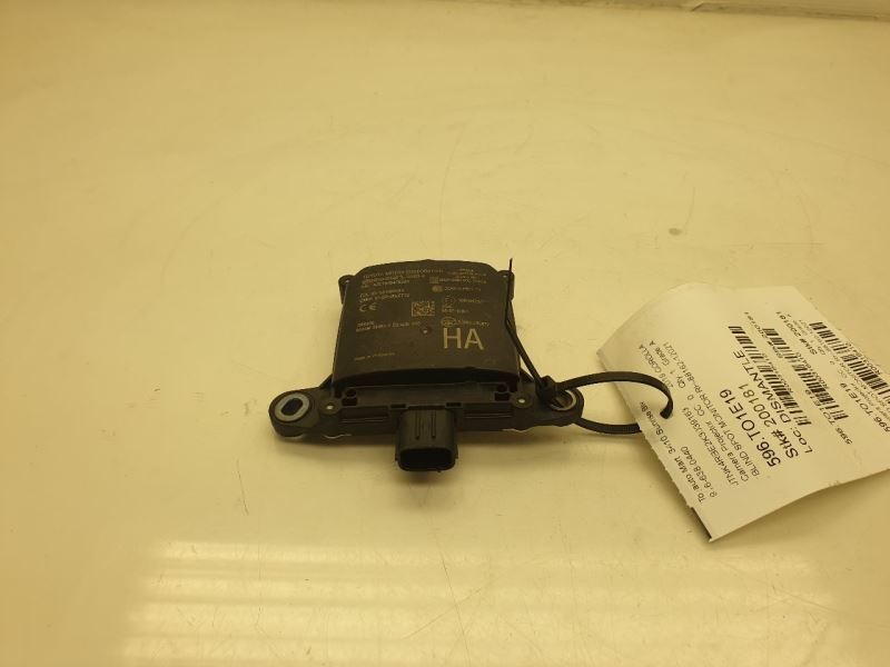 19 TOYOTA COROLLA PASSENGER RIGHT BLIND SPOT MONITOR 88162-12021