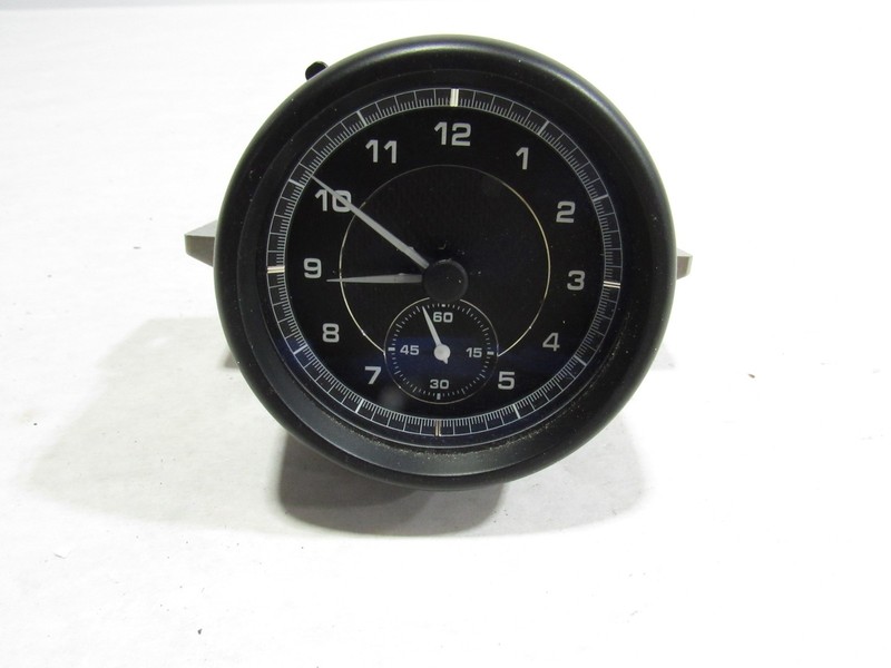 19-23 Porsche Macan 2023 Center Dash Dashboard Analogue Clock ;:O