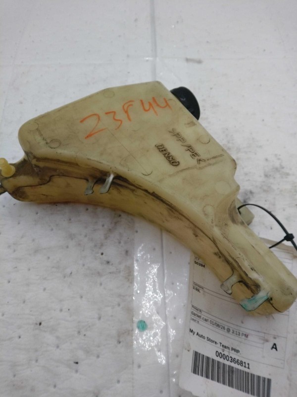 2015 Toyota Sienna Engine Coolant Reservoir OEM White 3.5L 269K Miles