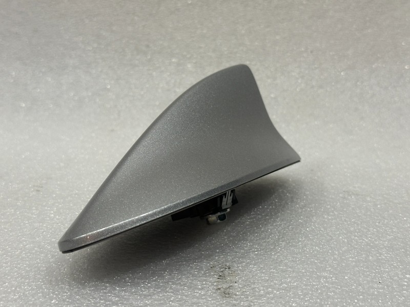 16-18 LEXUS ES350 ES ROOF EXTERIOR SHARK FIN RADIO ANTENNA MODULE COVER OEM