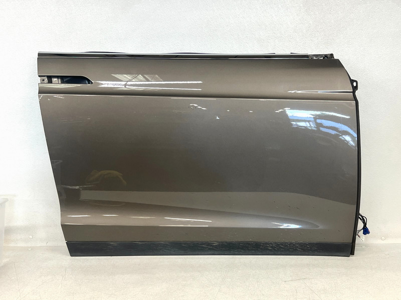 ⭐2016-2020 TESLA MODEL X FRONT RIGHT RH SIDE DOOR SHELL COVER PANEL OEM LOT2632