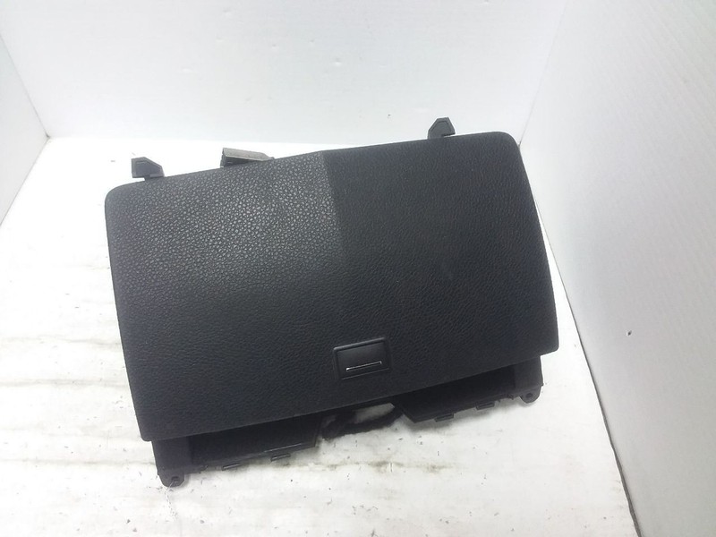 Radio Navigation Display Screen 204 Type Fits 08-11 MERCEDES C-CLASS C300