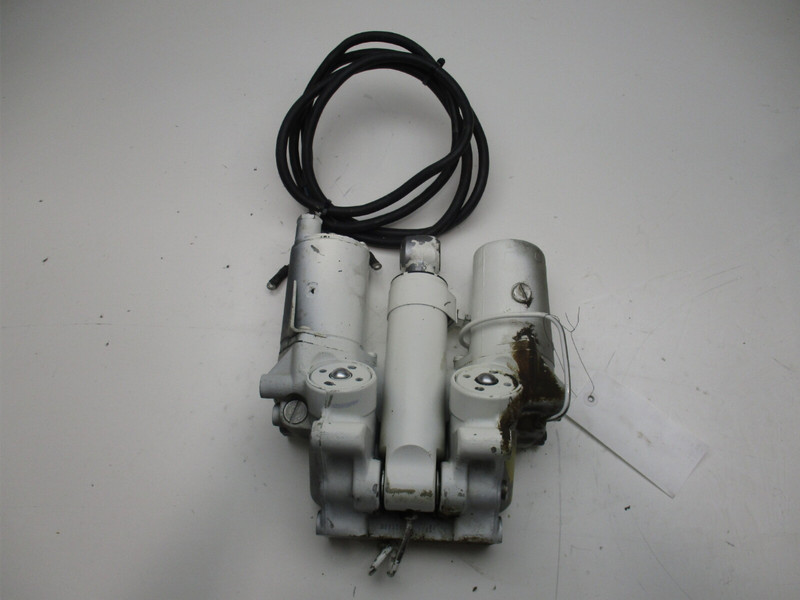 0389358 Evinrude Johnson Outboard Complete 3 Wire Power Trim & Tilt Hydraulic