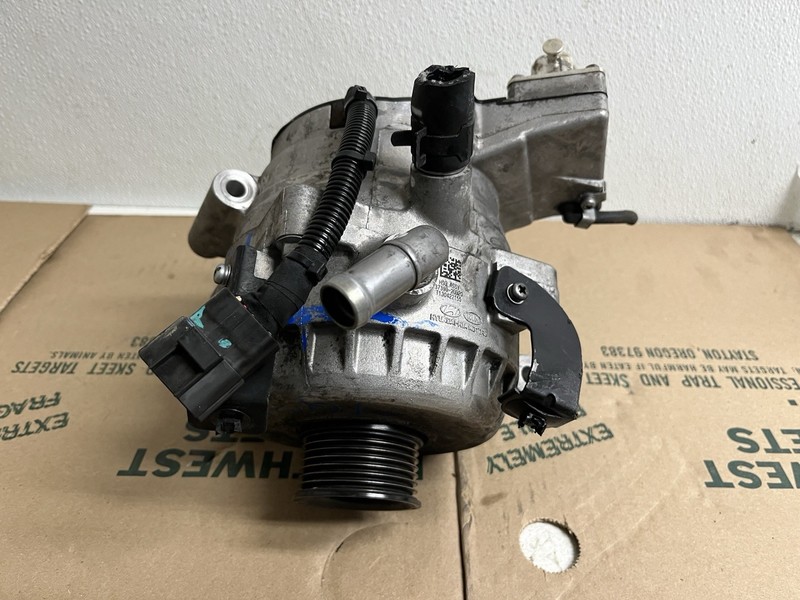 2011-2016 Kia Optima Sonata Hybrid Alternator 37390-2G920