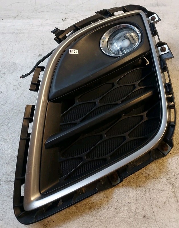 2010-12 Mazda CX-7 2.3L Bumper Grille Left Fog Light Insert K3006 Complete OEM