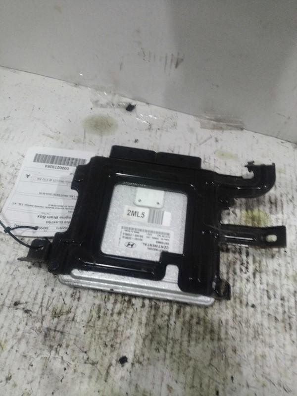 2015 Hyundai Elantra Engine Control Module ECM OEM 1.8L Used 138k Miles