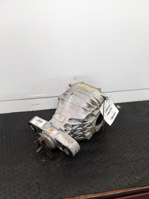 Carrier Rear Axle Automatic LS Opt Myb 3.27 Ratio Fits 11-15 CAMARO 1193459