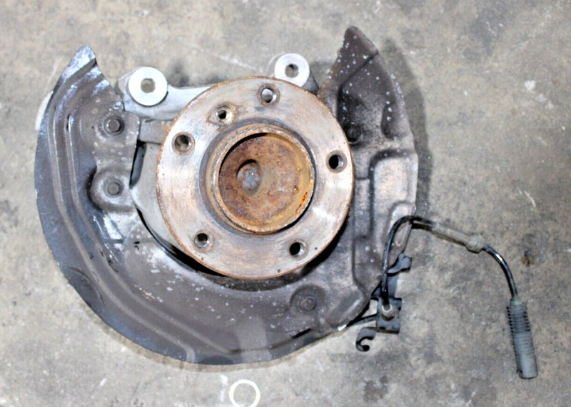 2007-2013 BMW E93 E92 335I FRONT RIGHT SIDE WHEEL HUB SPINDLE KNUCKLE 57K OEM