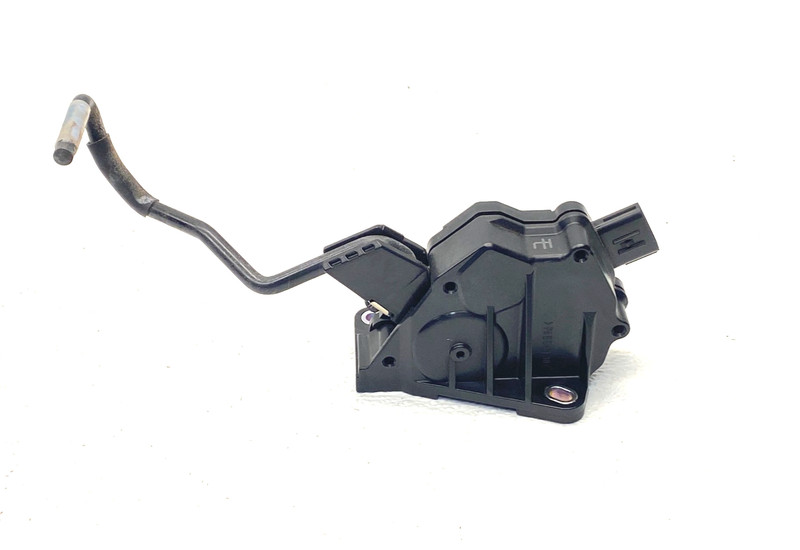 14-16 LEXUS IS250 IS350 GAS PEDAL ACCELERATOR & SENSOR OEM A0.45