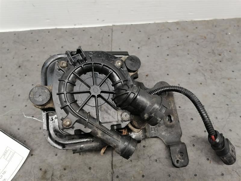 2015 Q7 AUDI Air Injection Pump 1206899