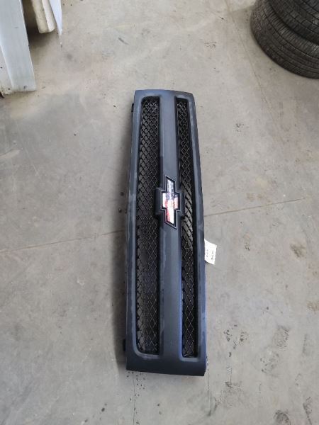Grille Black Textured Fits 07-13 SILVERADO 1500 PICKUP 268506