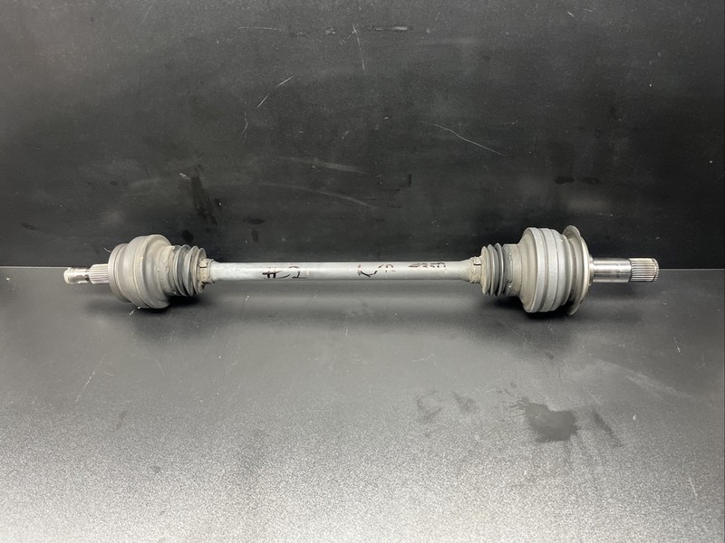 10-16 Mercedes W212 E350 4Matic Rear Left or Right Axle CV Shaft OEM Very Clean