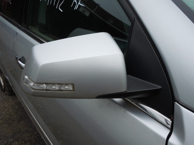 2009-2012 GMC Acadia Power Door Mirror Passenger Right Power Folding U636R