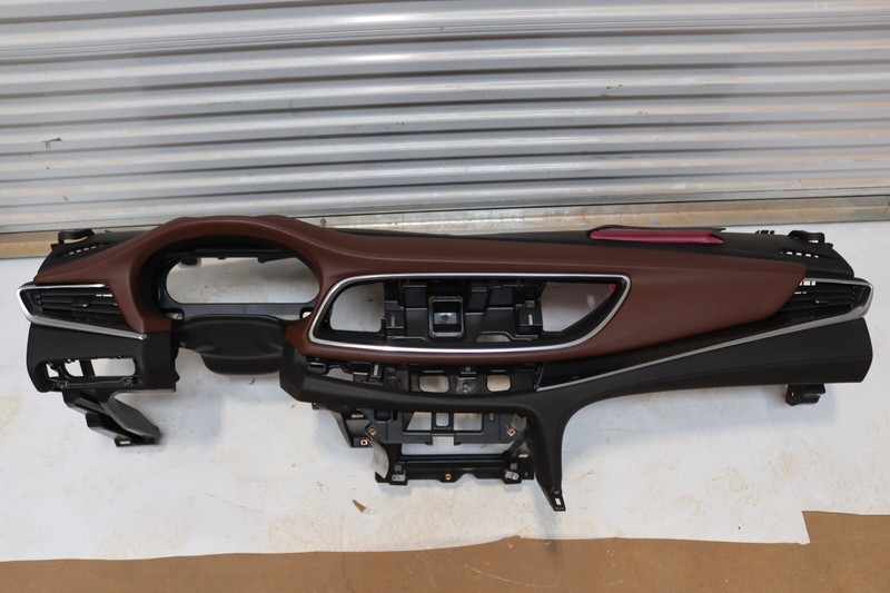 2020-2021 BUICK ENCLAVE DASH DASHBOARD INSTRUMENT PANEL COVER BROWN OEM