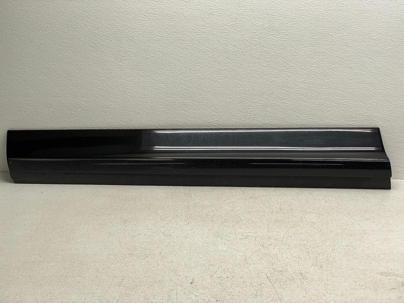 2007-2009 AUDI Q7 FRONT LEFT DRIVER SIDE LOWER DOOR TRIM OEM LOT686