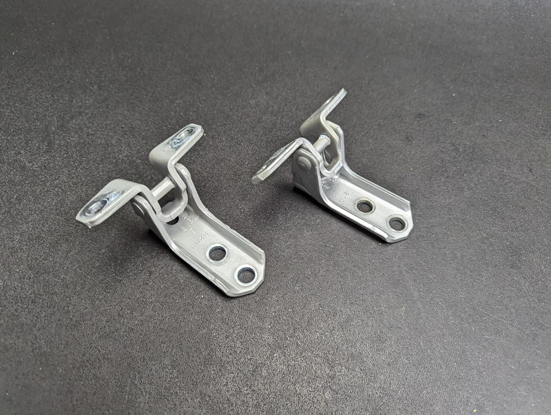 2PC Front Right Door Upper & Lower Hinge 2022 Mitsubishi Outlander Sport 11 - 21
