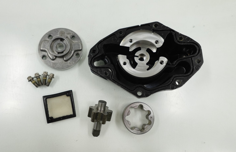 GOOD 2006-2017 Sea-Doo RXP 215 / RXT-X 255 / RXP-X 260 OEM Oil Pump 420812723