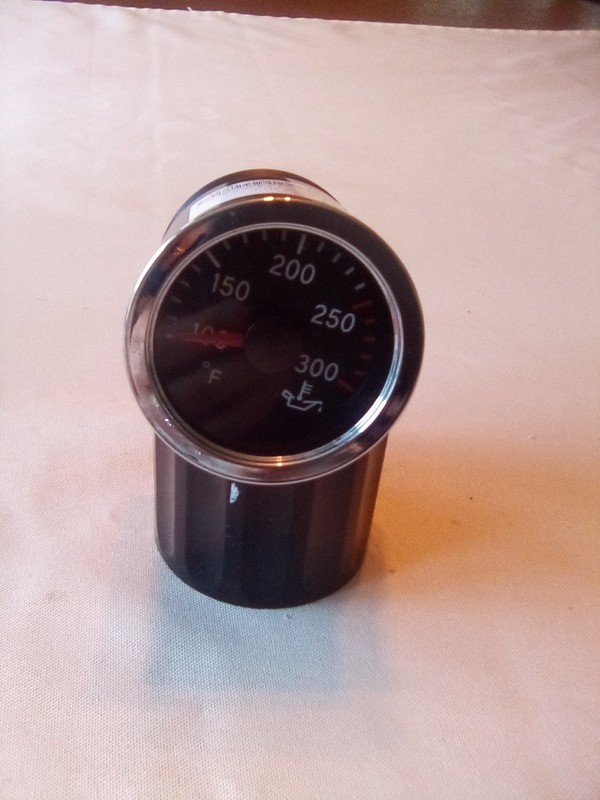 International LT 3768422C1 Temperature Gauge