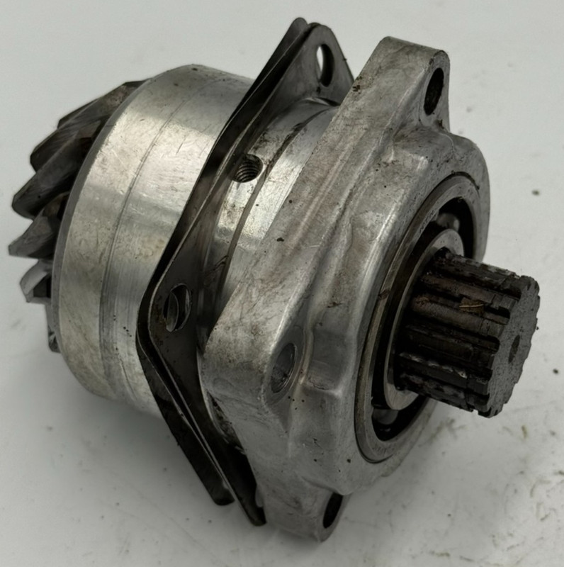 2002 Kawasaki Prairie 650 ATV 4x4 Engine Drive Shaft Output Bevel Gear Transfer