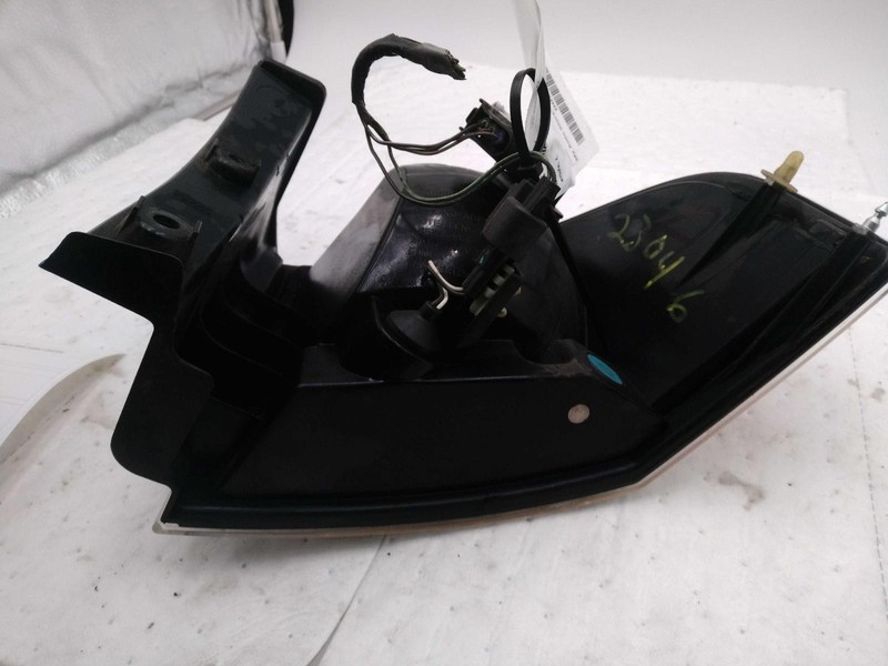 2008 Lincoln MKX Left Tail Light Assembly White OEM SCRATCH 163K Mileage