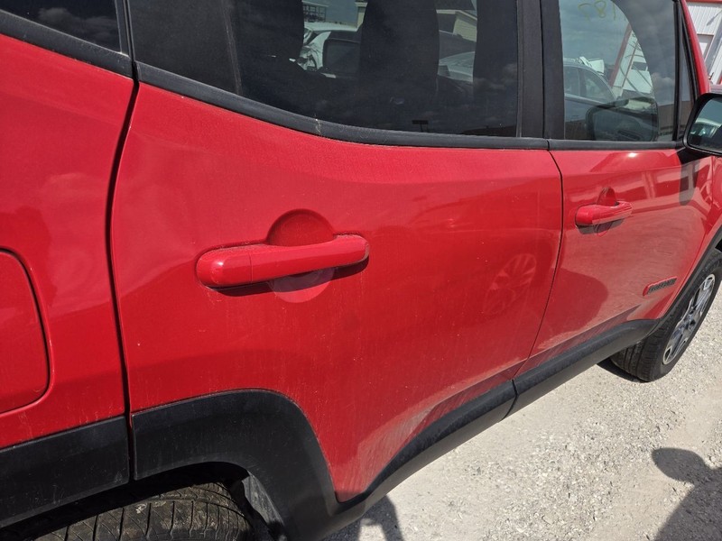 Passenger Right Rear Side Door Fits 15-23 RENEGADE 3556527