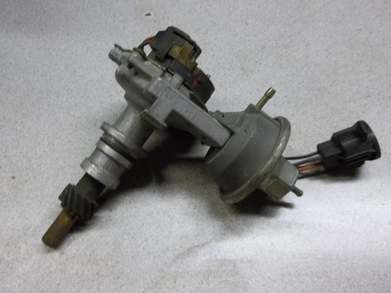 Ford Motorcraft Distributor DS 3965 *FREE SHIPPING*