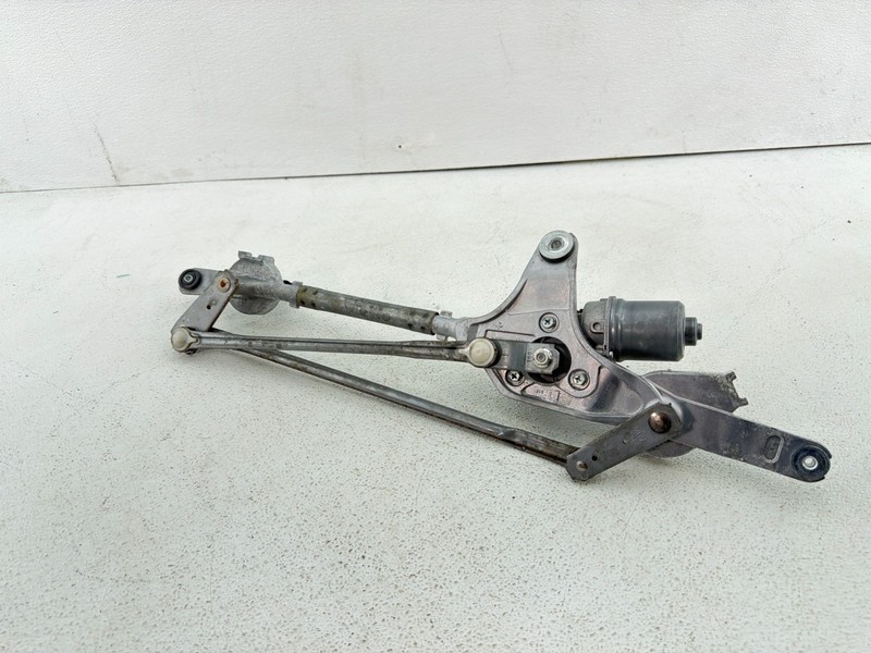 2016-2024 CHEVY MALIBU FRONT WINDSHIELD WIPER TRANSMISSION LINKAGE W/ MOTOR OEM