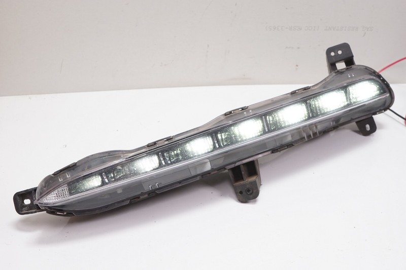 HYUNDAI SONATA Left LH Front Foglight Fog Daytime Run Lamp OEM 2015 - 2017