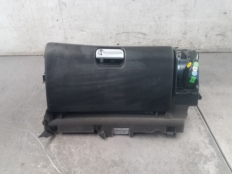 2008 Porsche Cayman S 987 Glove Box #2381 E1