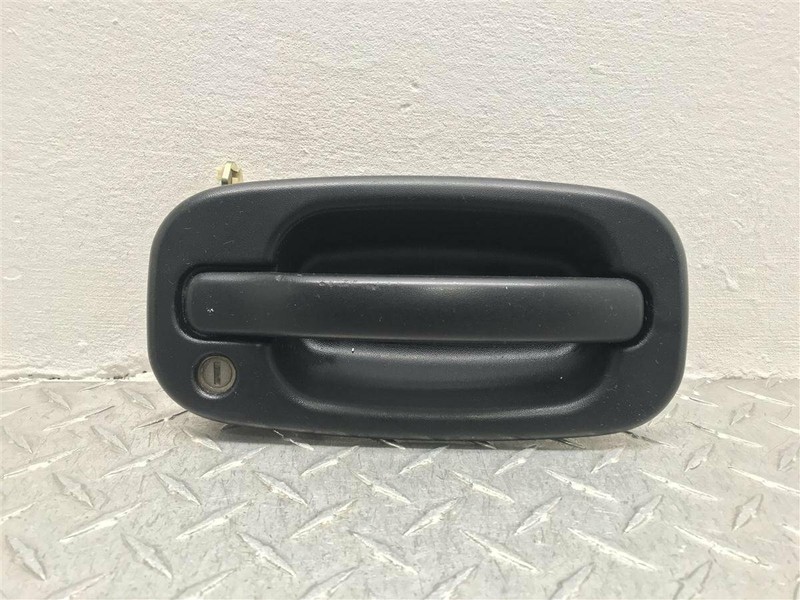 99-07 Silverado Sierra Tahoe Suburban Yukon Avalanch Passenger Front Door Hanle