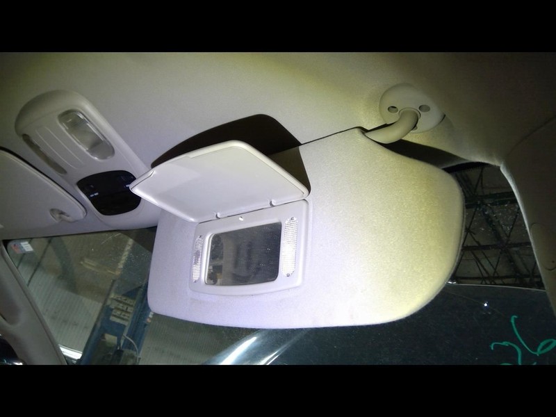 Passenger Sun Visor Regular Cab 2 Door Fits 02-05 DODGE 1500 PICKUP 1525502