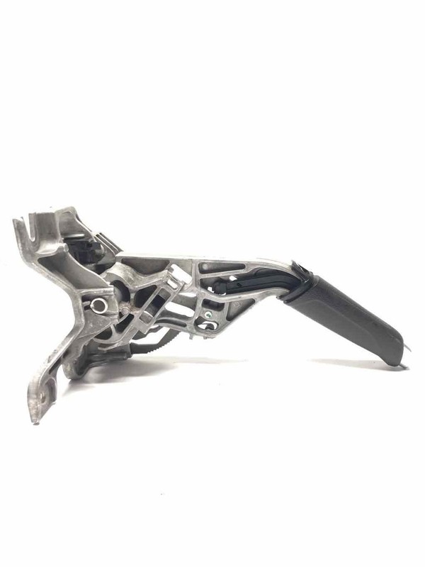 2018 Ford Focus Handbrake parking brake lever assembly BV612780CGW