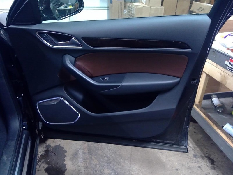 Q3 2016 Passenger Right Front Door Trim Panel 1755828