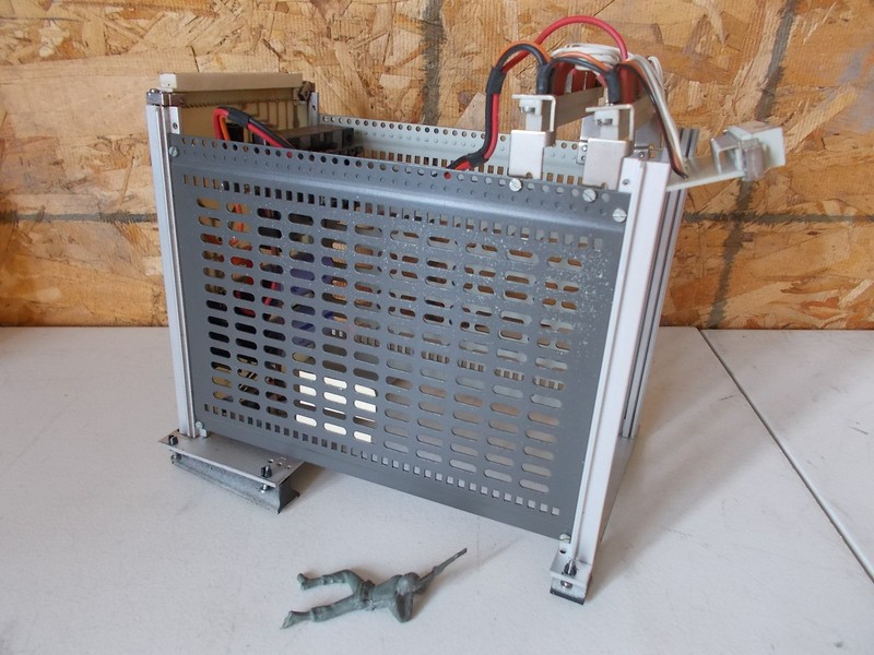 RS 471-503 RS 471-525 RS471-452 Transformer Rack Assembly 207-677 280786