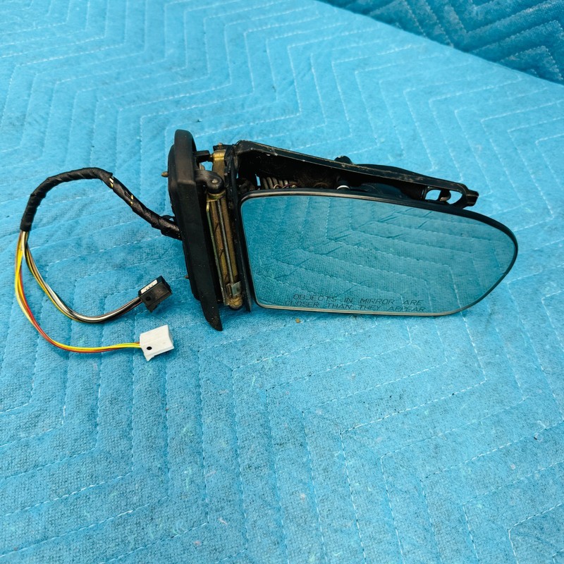 2002–2004 Mercedes-Benz C32 AMG Right Side Mirror Assembly OEM 413133454