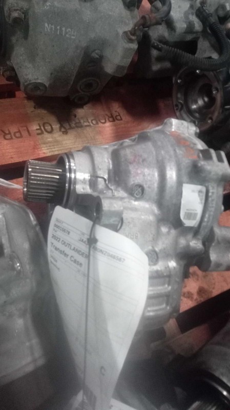 2022 Mitsubishi Outlander 4WD Transfer Case Assembly OEM 69K Miles 3200A222