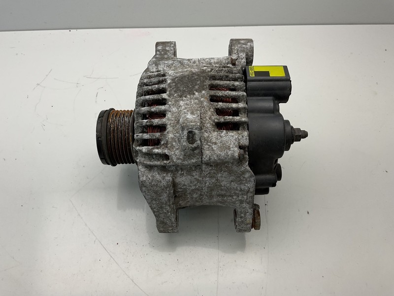 2012-2013 Kia Optima 2.4L Alternator Assembly Genuine Valeo OEM 37300-2G500
