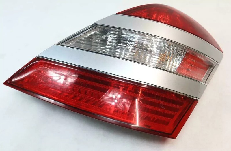 07-09 Mercedes W221 S550 S63 AMG Right Passenger Side Tail Light Lamp OEM