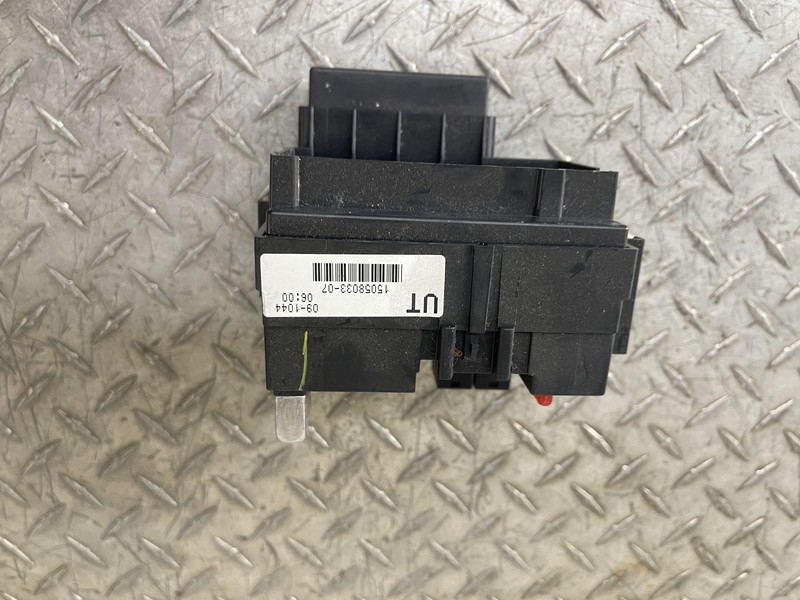 03 04 HUMMER H2 DASHBOARD POWER JUNCTION FUSE BOX BLOCK MODULE 15058033 OEM