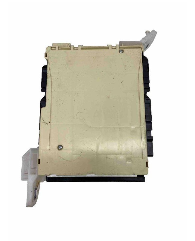 Toyota Corolla junction box 2020 fuse relay block assy OEM 8773002N10