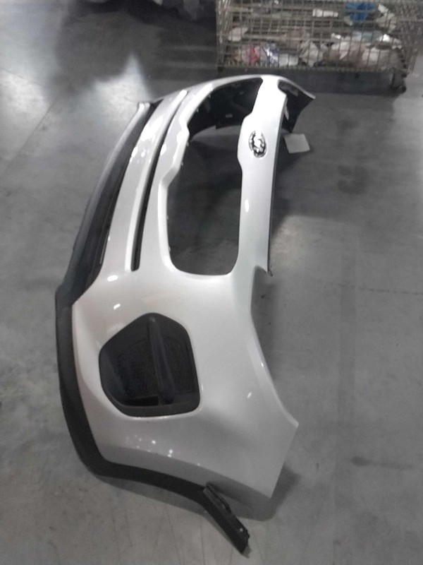 2017 Kia Sportage Bumper Assembly Silver OEM 637017 4DR SUV SLV 76K Miles