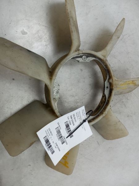 10-14 TOYOTA TUNDRA 5.7L 4WD AT RADIATOR FAN BLADE