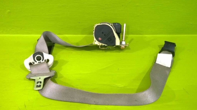 00-05 SATURN LW PASSENGER RIGHT FRONT SEAT BELT RETRACTOR OEM 1112-20