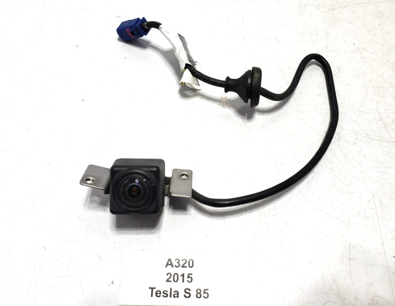 ✅ 2012-2020 OEM Tesla Model S Rear View Backup Camera W/ Cable Wire Assembly*