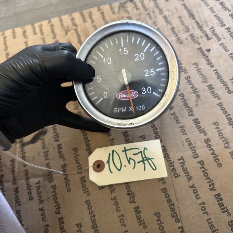 PETERBILT Tachometer - P/N: Q43-6014-002