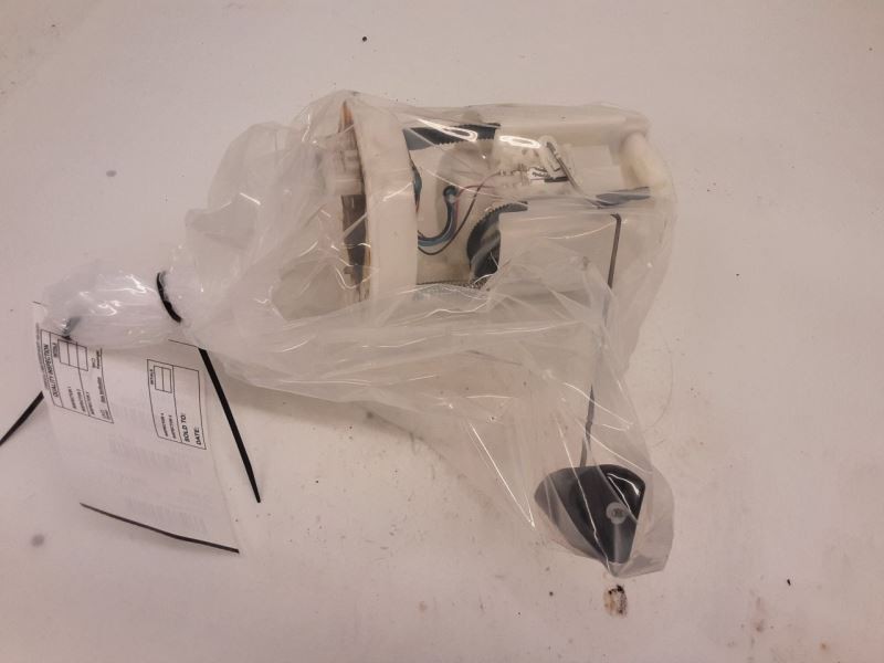Fuel Pump Assembly Tank Mounted Fits 14-17 MAZDA 6 3303024