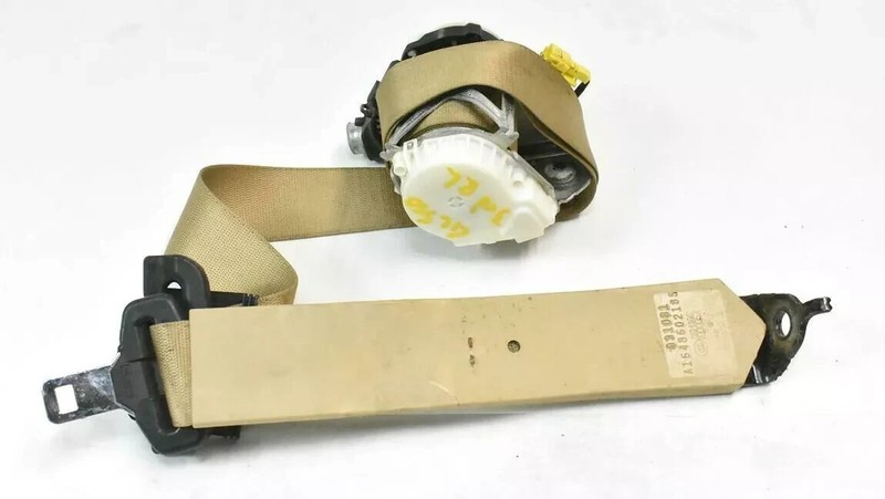 07-12 Mercedes W164 GL550 GL450 3rd Row Left Driver Side Seat Belt Seatbelt OEM