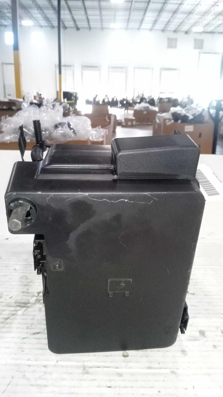 2014 Chevrolet Equinox OEM Used Fuse Box 2.4L Black 135K Miles NJ25-21798