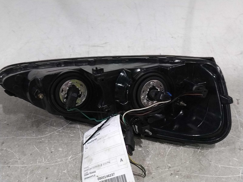 2006 Pontiac Grand Prix Left Headlight Assembly OEM 473439 122k Miles